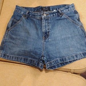 Vintage 90s high waisted jean shorts by Xhilaration size 7